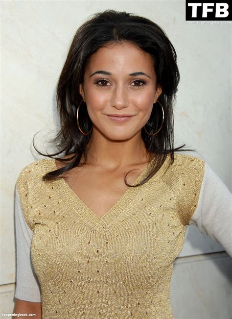 emmanuelle chriqui nude|Emmanuelle Chriqui nude in hot and Sex Videos.